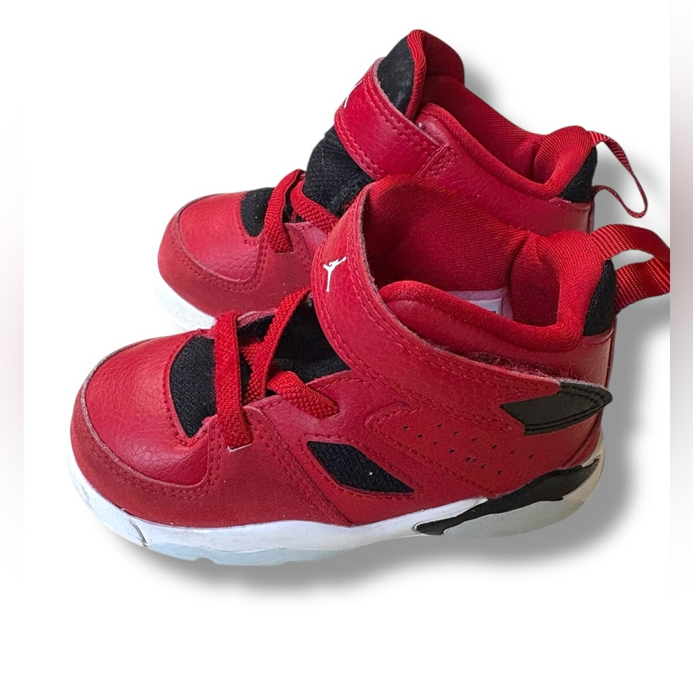 NIKE AIR JORDEN‎ - Toddler Red and Black Sneaker Shoe- Size 6C